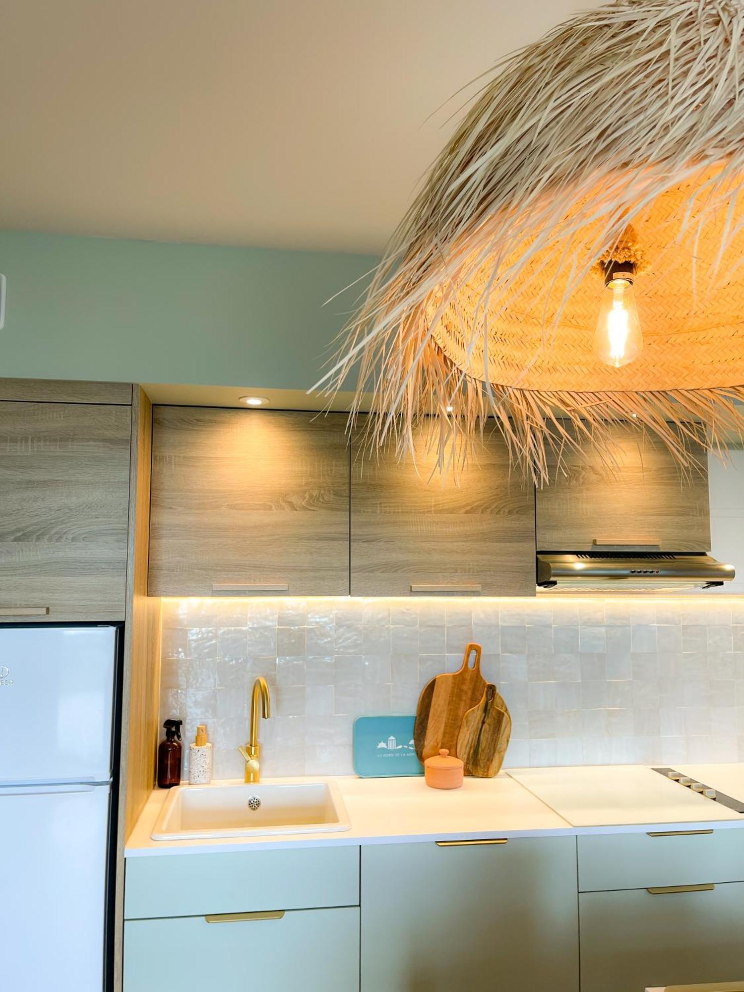 Unique ! Acces Direct A La ! Duplex Avec Grand Solarium Apartment *